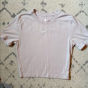 Nike Lavender cropped tee